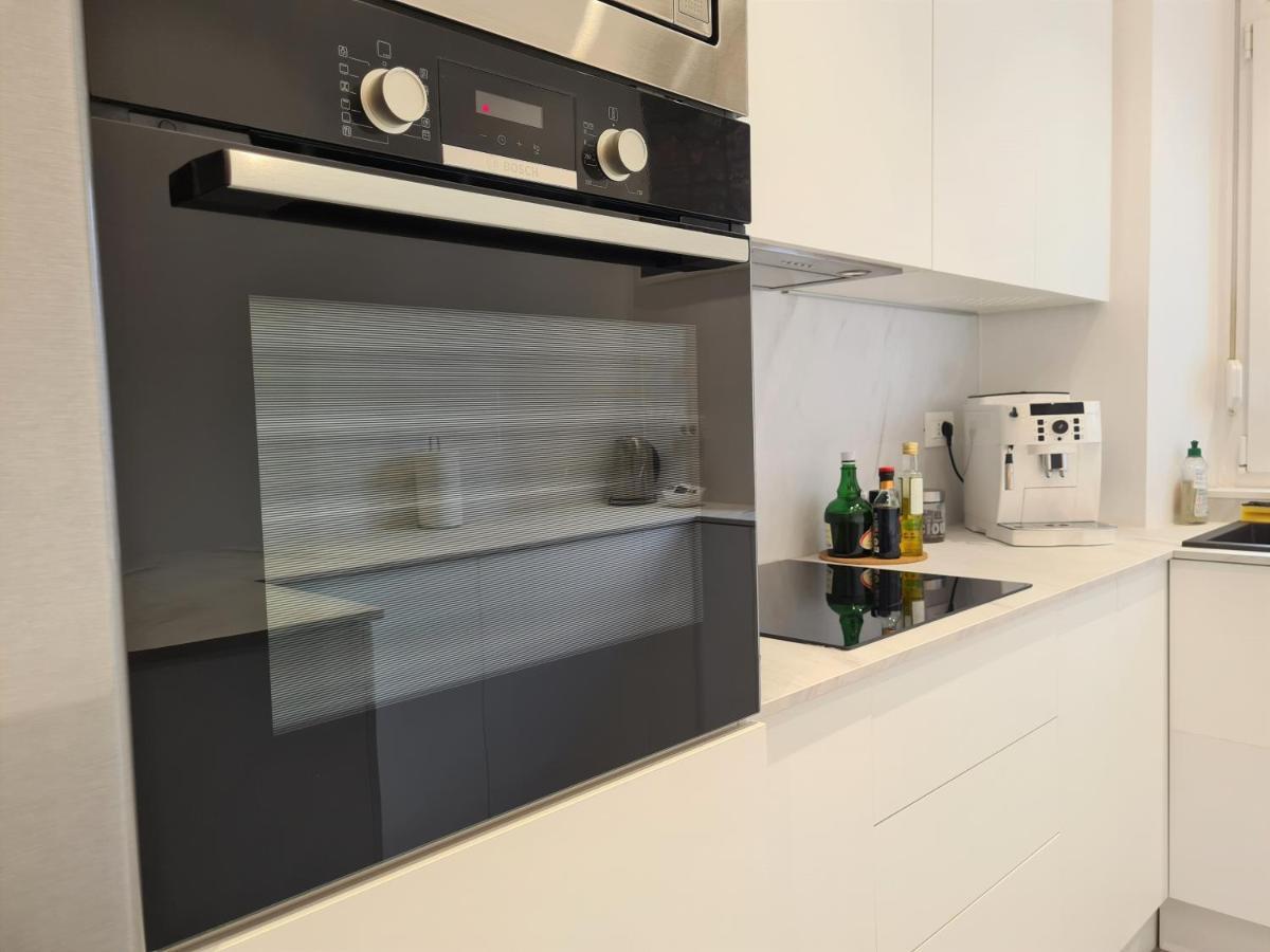 Tom'S Luxury Apartment Zadar, Branimirova Obala المظهر الخارجي الصورة